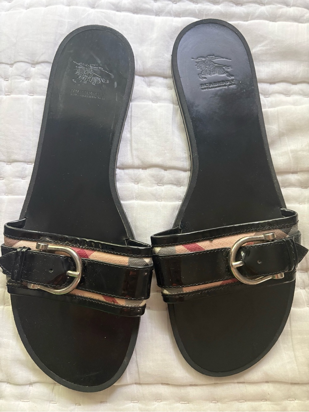 Burberry Black Leather Slide Sandals with Signature Check Accent - Authentic - Picture 3 of 7